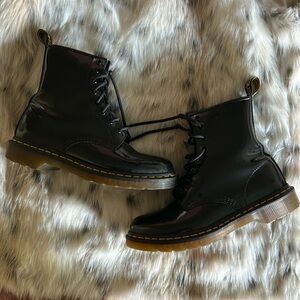 Dr. Marten Black Eye Patent Boot Size 8